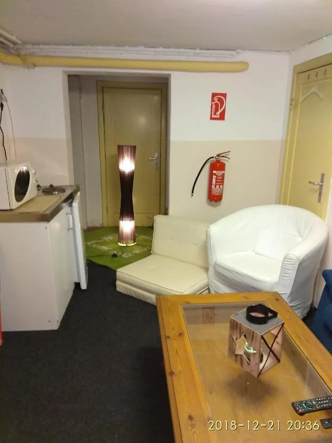 The Old Doctors Office Hostel Hamburg